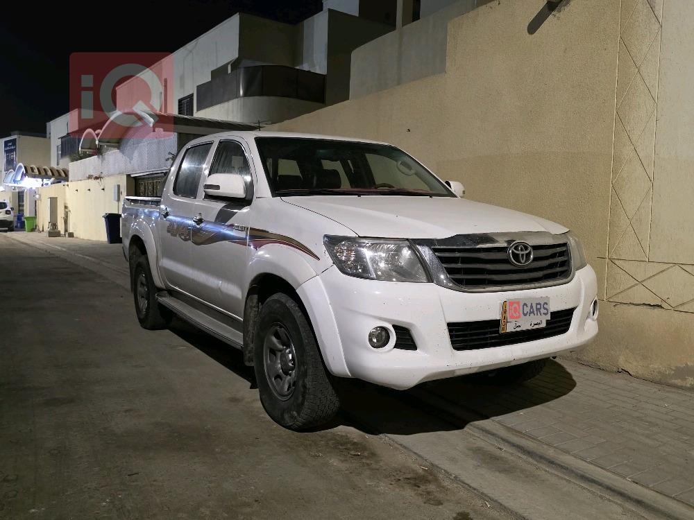 تۆیۆتا هایلۆکس